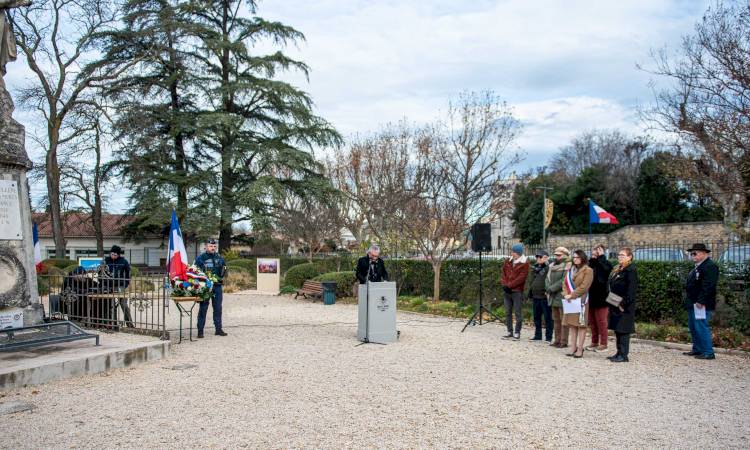 Retour en images sur la commémoration en hommage aux morts pour la France de la guerre d'Algérie