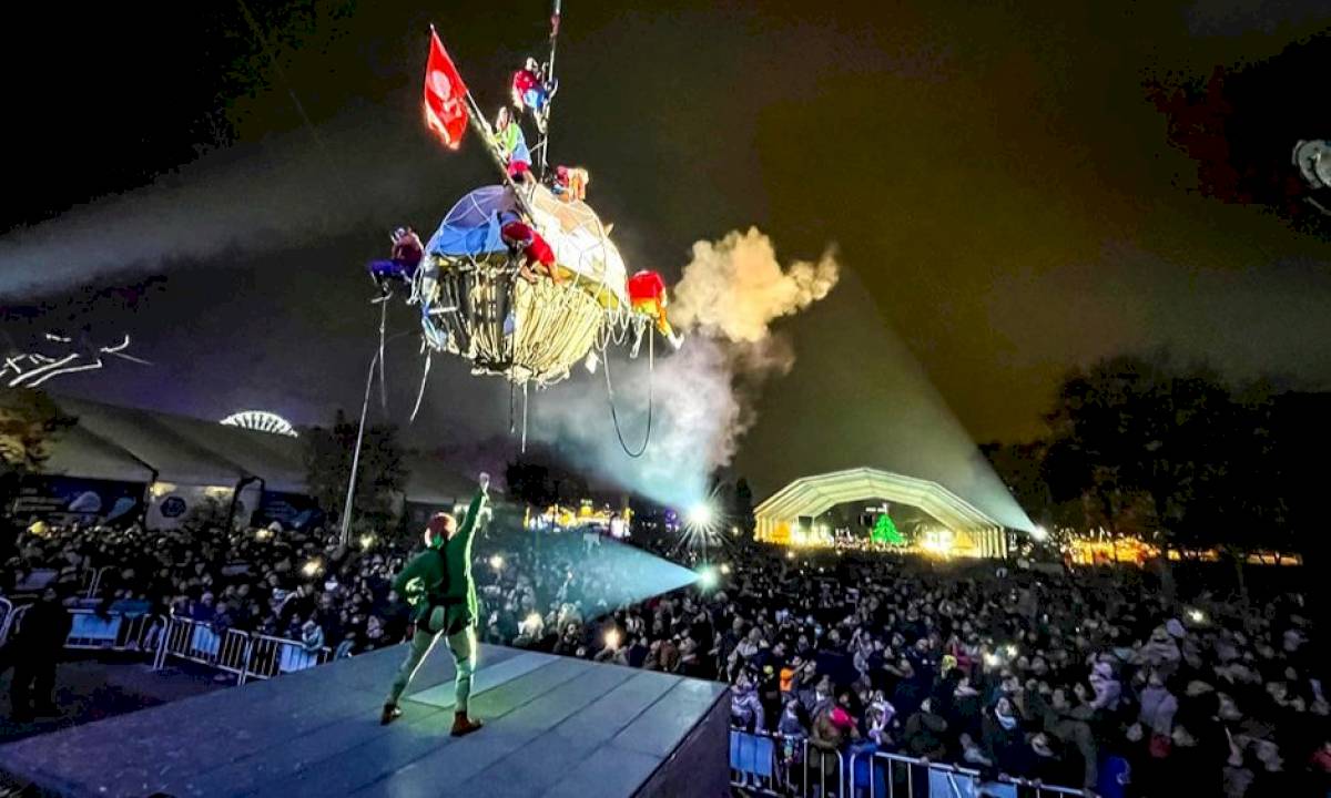 Unique à Bollène : spectacle de théâtre aérien sur PETER PAN