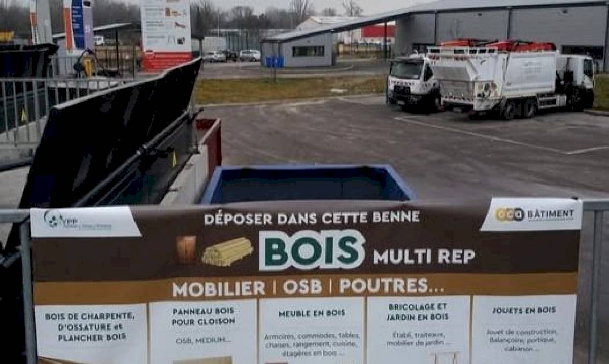 Nouvelle benne à bois à la décheterie