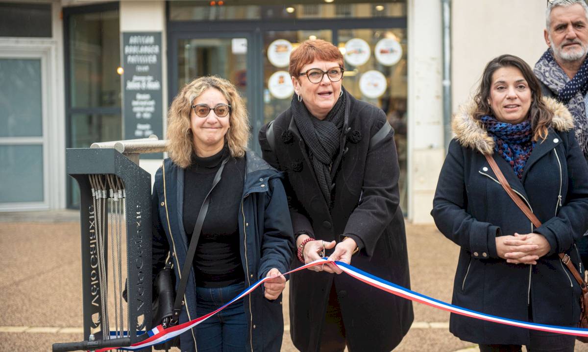 Inauguration des bornes Répar'Vélo à Bollène !