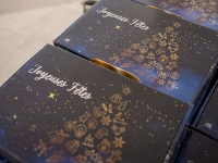 Distribution des colis de Noël pour les séniors Distribution des colis de Noël pour les séniors