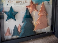 Pour Noël, la créativité s’invite dans la vitrine de l’Off du commerce