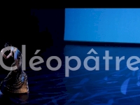 Bollène fait ses entrechats avec le ballet de danse Cléopâtre Bollène fait ses entrechats avec le ballet de danse Cléopâtre