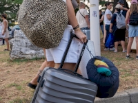 Embarquement pour le Grau du Roi . 