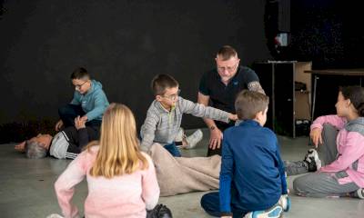 Formation à la sensibilisation aux gestes qui sauvent (GQS) pour les enfants du CM Formation à la sensibilisation aux gestes qui sauvent (GQS) pour les enfants du CM