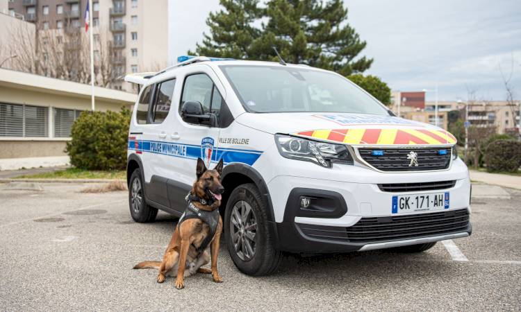 Nouveau véhicule pour la brigade canine