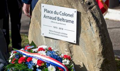 Hommage aux victimes du terrorisme Hommage aux victimes du terrorisme