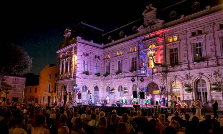 Retour en images sur le concert Ukrainien & le marché des créateurs