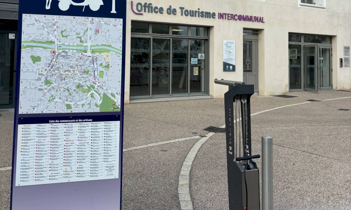 3 stations Répar'Vélo installées en ville