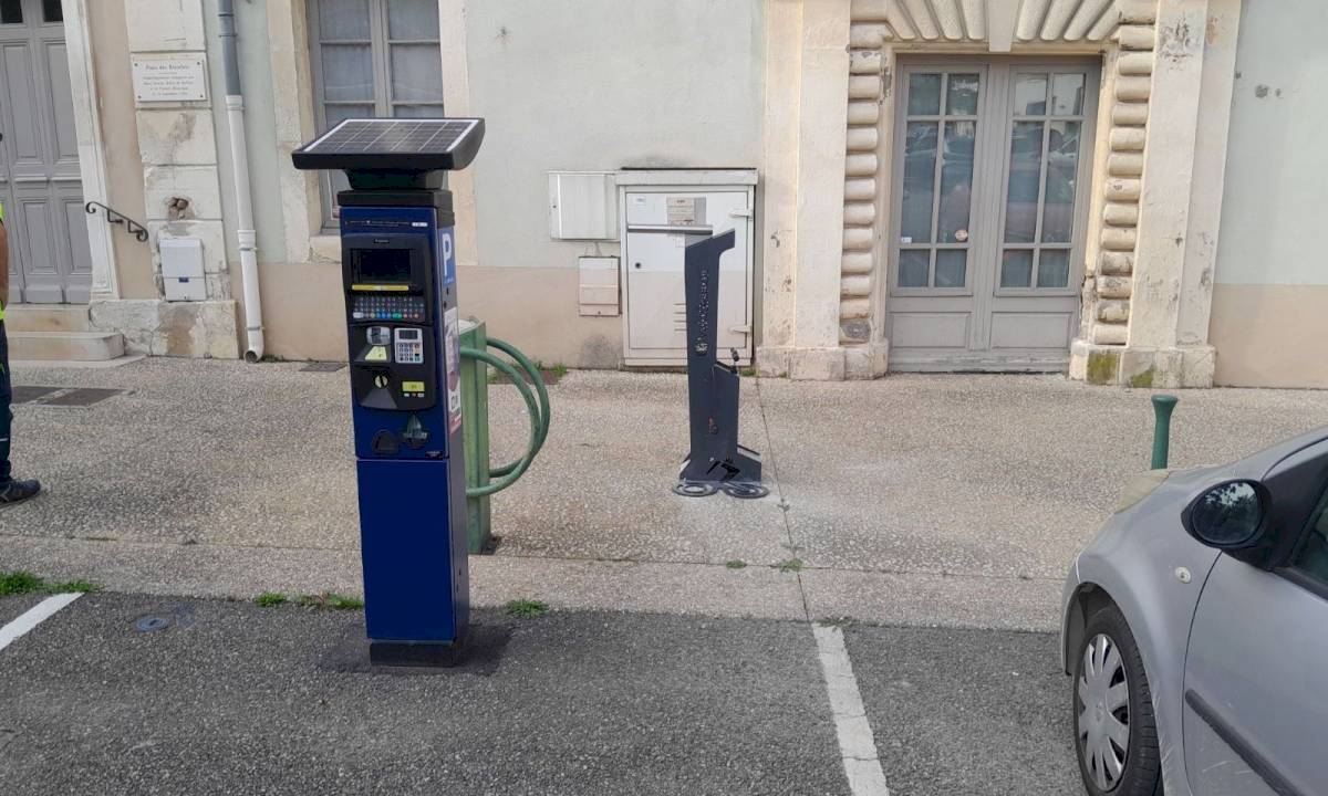 3 stations Répar'Vélo installées en ville