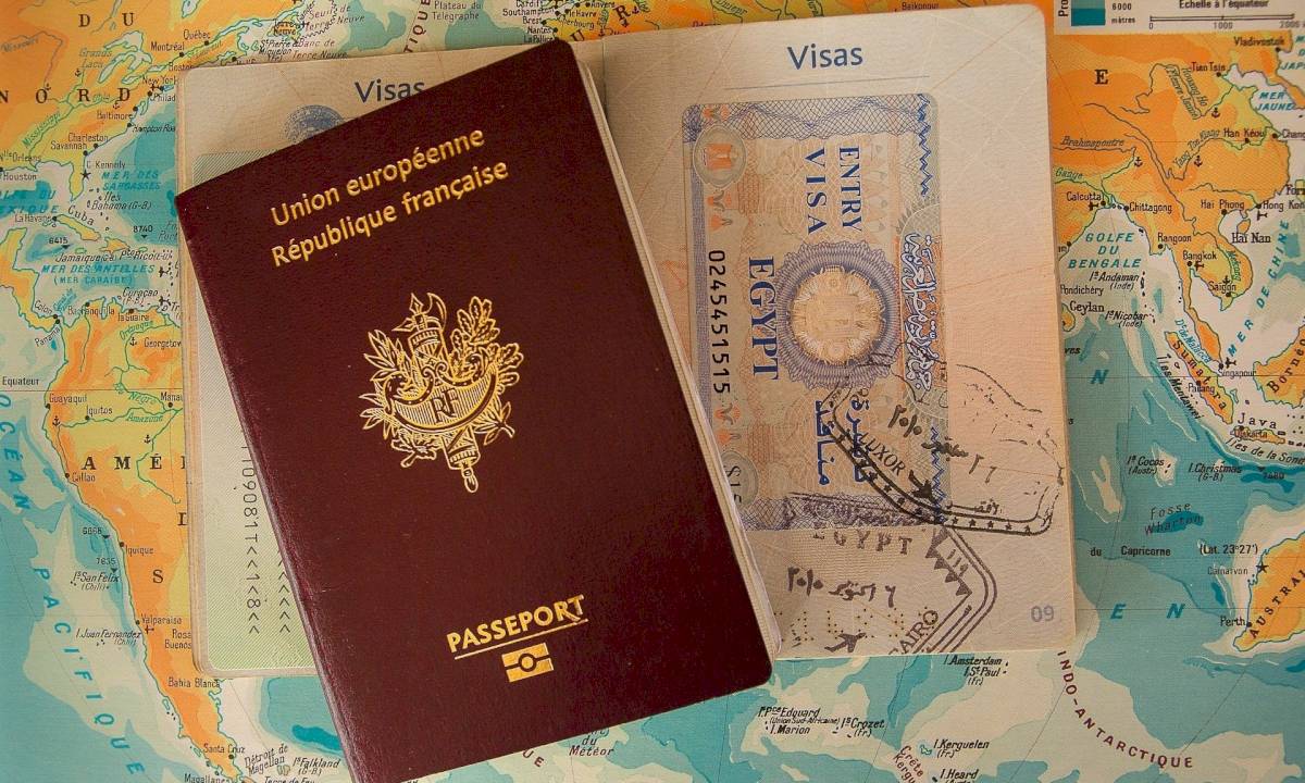 Carte Nationale d'Identité / Passeport