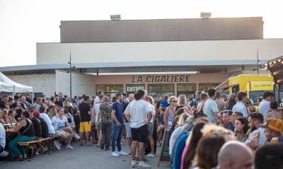 La salle des fêtes “La Cigalière” (grande salle ou aile) La salle des fêtes “La Cigalière” (grande salle ou aile)