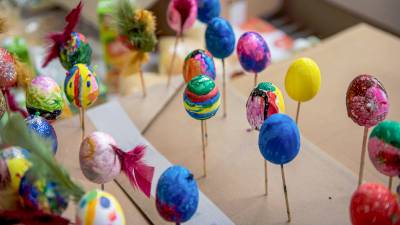 Atelier oeufs de Pâques - Bibliothèque Atelier oeufs de Pâques - Bibliothèque